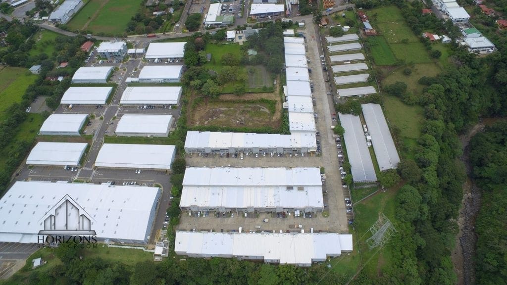 Bodega Industrial – 1Km De Ruta 27 – 416M2 Andenes Nja855