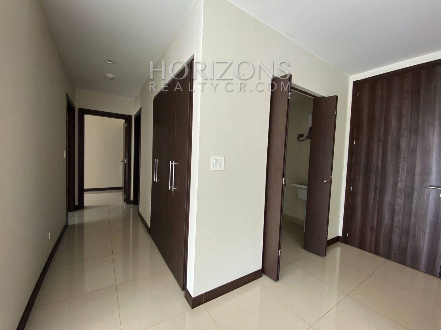 ALQUILO APARTAMENTO 1km RODONTA BANDERAS CONTEMPORANEO 2 DORMITORIOS 2 BAÑOS 2 PARQUEOS nja976
