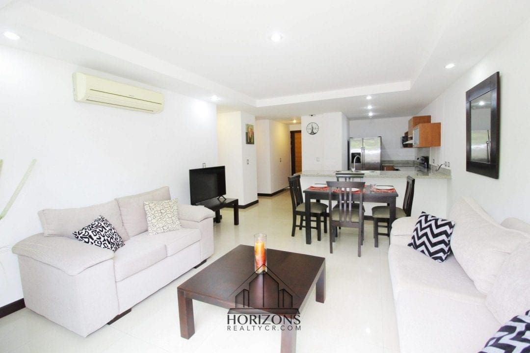 APARTAMENTO AMUEBLADO EN GUACHIPELIN 2 HABITACIONES ALQUILER – NO389