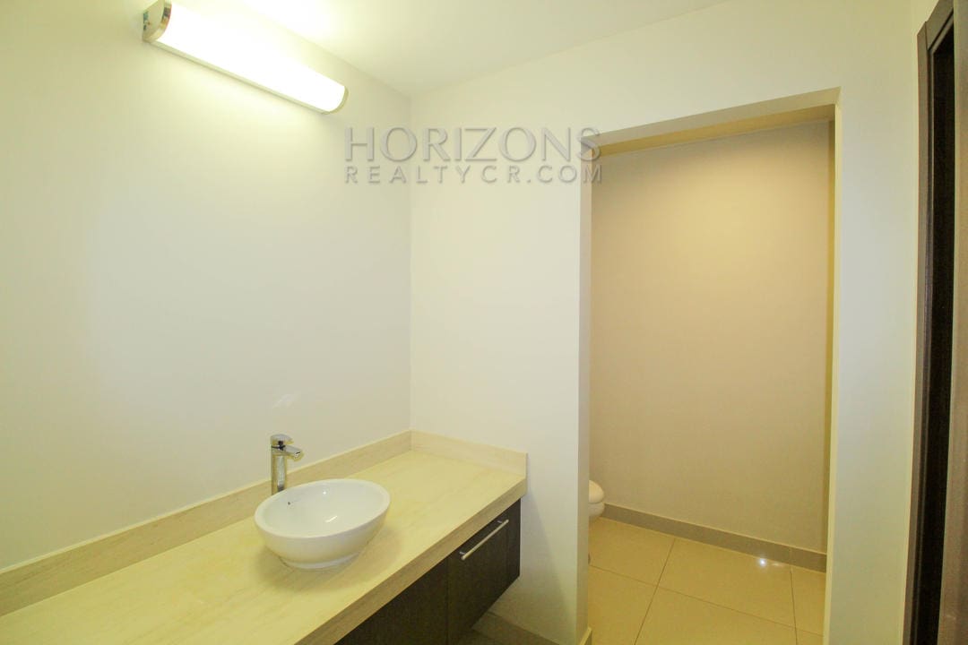 ALQUILO APARTAMENTO 1km RODONTA BANDERAS CONTEMPORANEO 2 DORMITORIOS 2 BAÑOS 2 PARQUEOS nja976