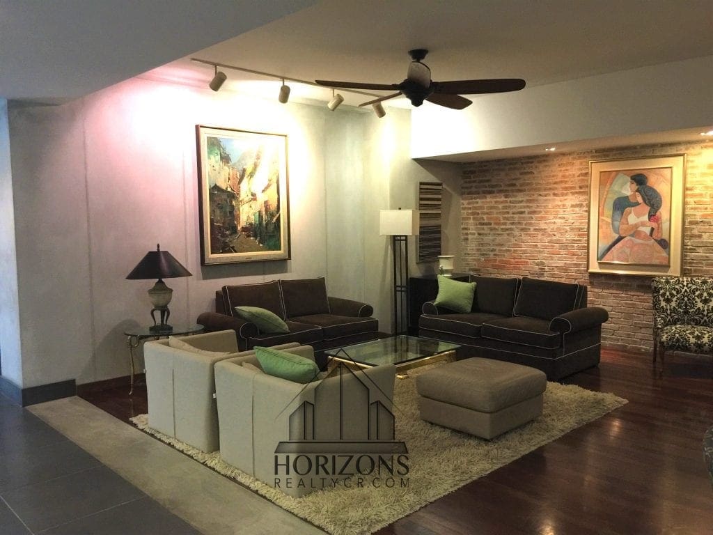 APARTAMENTO EN CONDOMINIO 101  ESCALANTE 2 DORMITORIOS AMUEBLADO NJA879