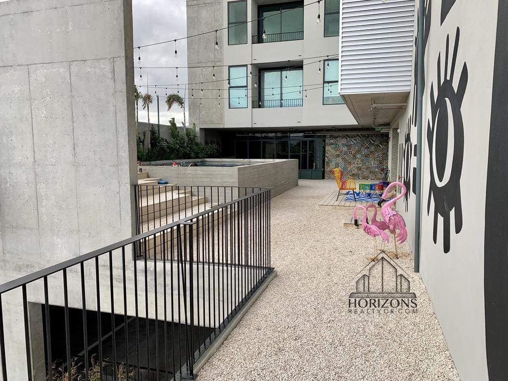 VENTA DE APARTAMENTO URBN ECALANTE NJA845
