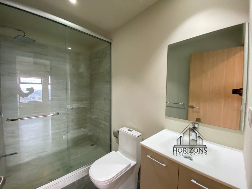 VENTA DE APARTAMENTO URBN ECALANTE NJA845