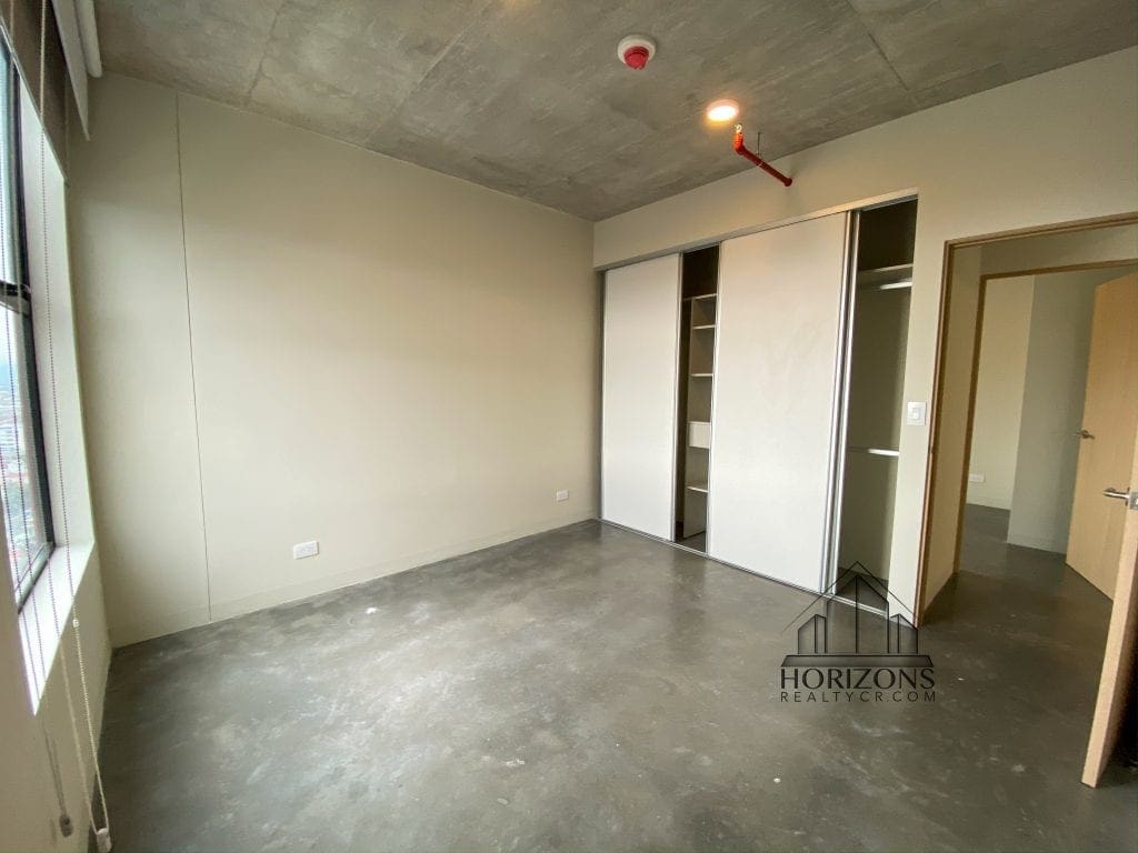 VENTA DE APARTAMENTO URBN ECALANTE NJA845