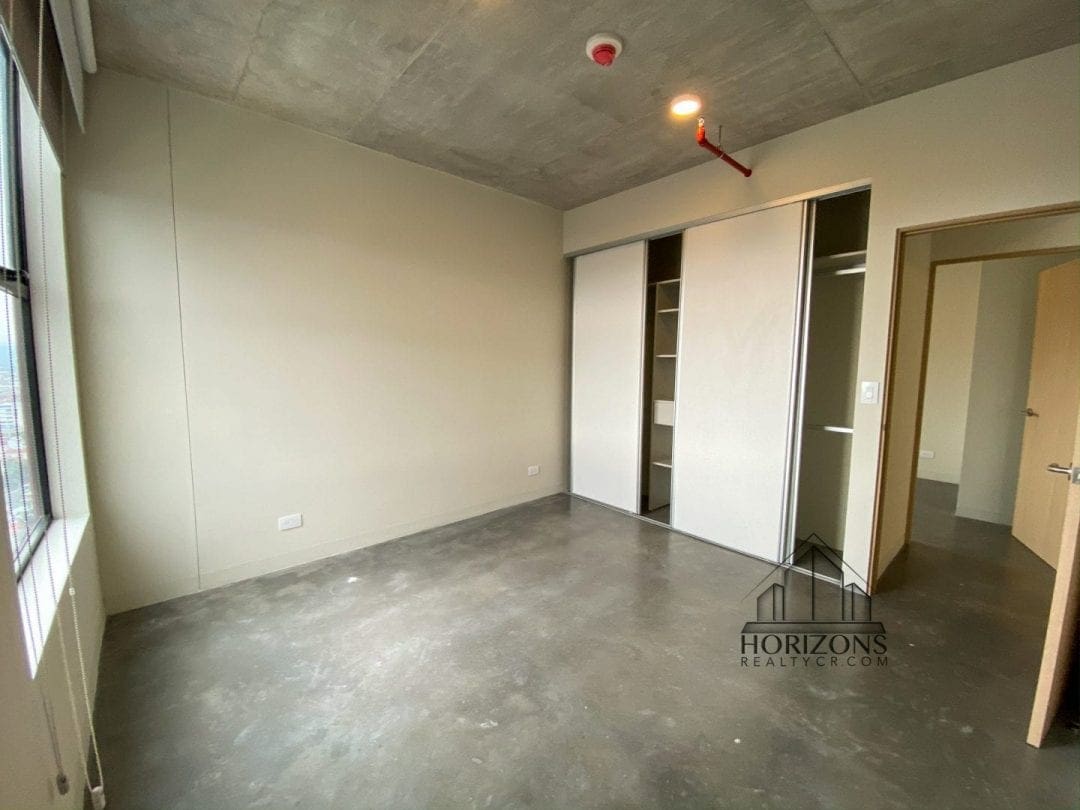 VENTA DE APARTAMENTO URBN ECALANTE NJA845