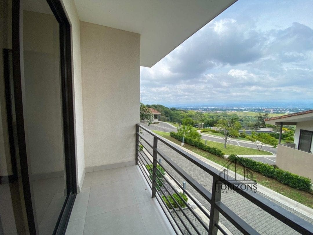 VENTA DE CASA 3 HABITACIONES EN CONDOMINIO 186m2  AMENIDADES NJA874