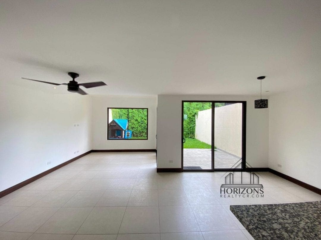 VENTA DE CASA 3 HABITACIONES EN CONDOMINIO 186m2  AMENIDADES NJA874