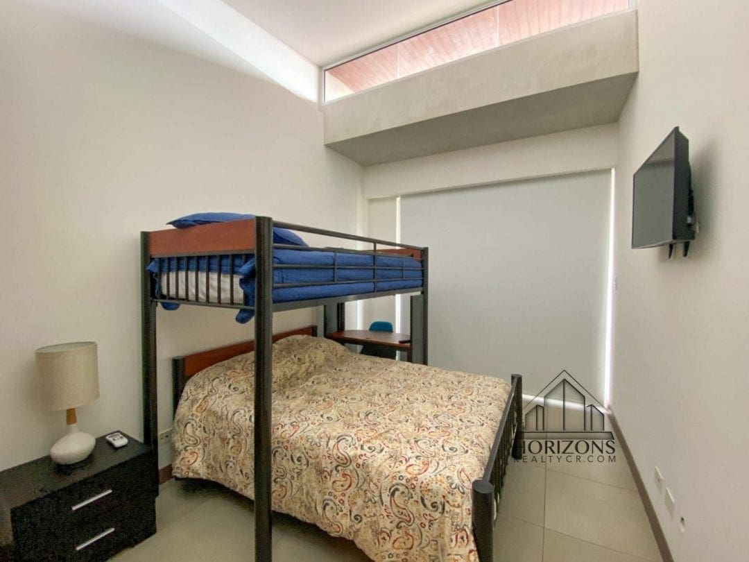 APARTAMENTO EN CONDOMINIO 101  ESCALANTE 2 DORMITORIOS AMUEBLADO NJA879