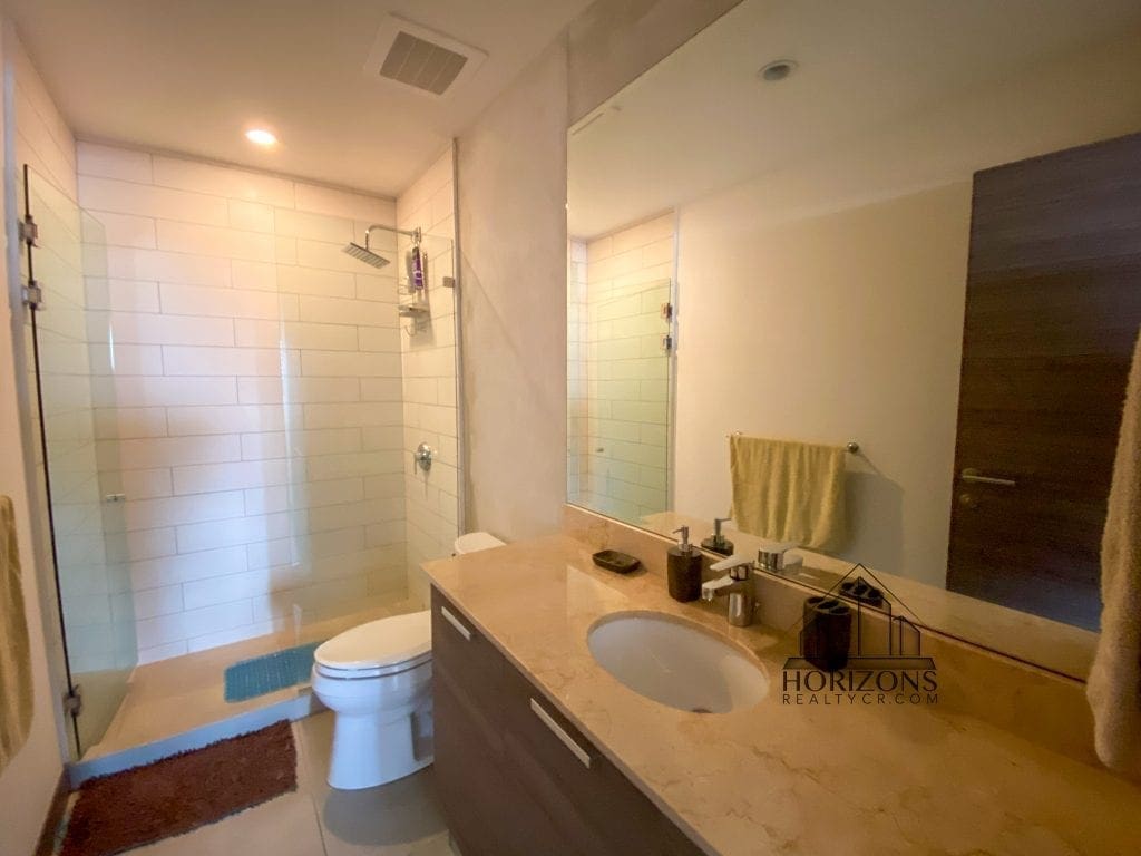 APARTAMENTO EN CONDOMINIO 101  ESCALANTE 2 DORMITORIOS AMUEBLADO NJA879