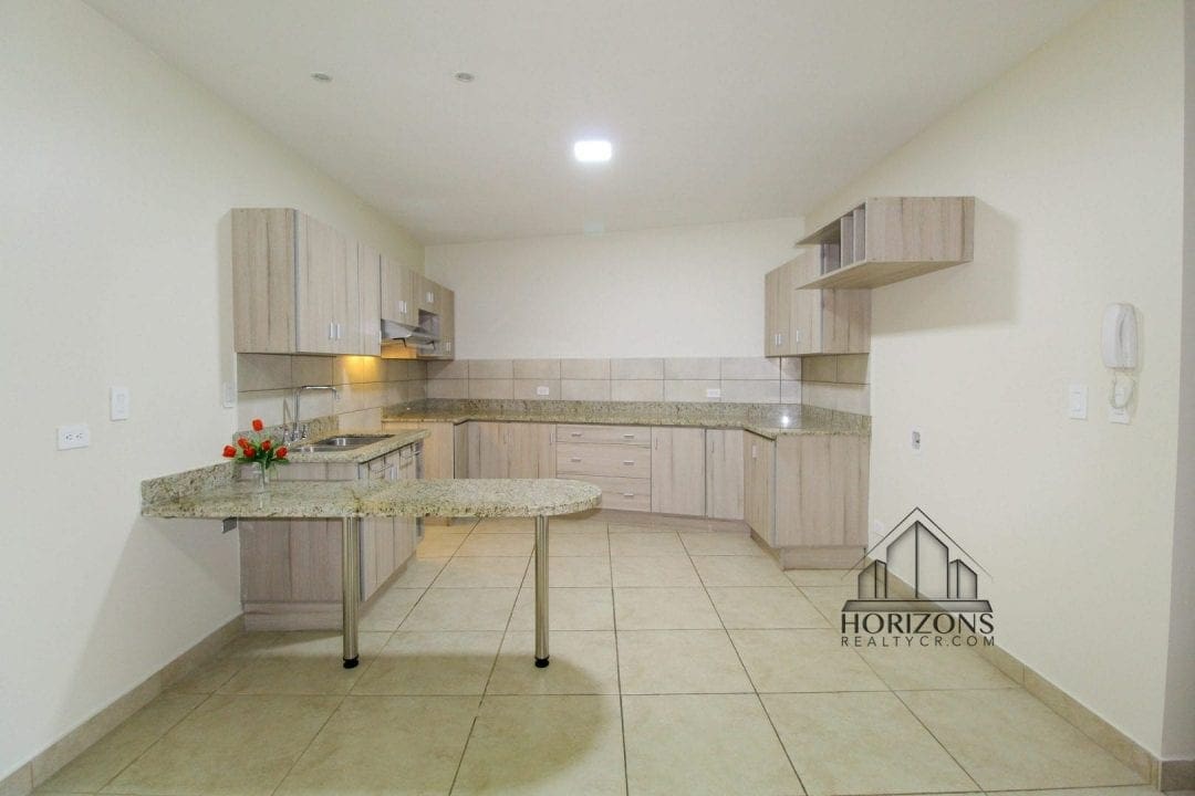 SE ALQUILA MODERNO APARTAMENTO 2 HABITACIONES SAN PEDRO NJA888