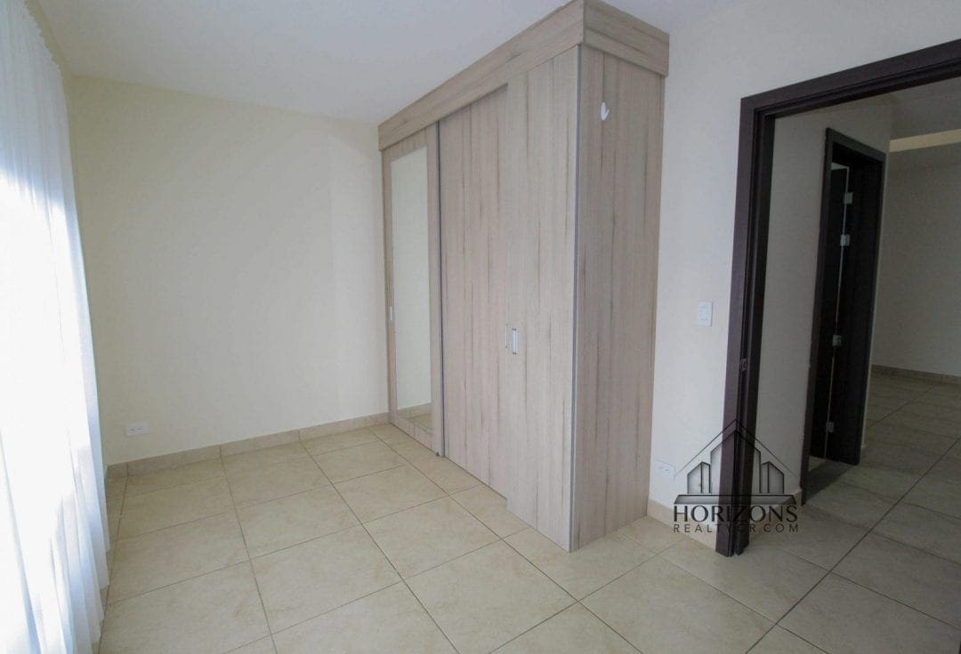 SE ALQUILA MODERNO APARTAMENTO 2 HABITACIONES SAN PEDRO NJA888