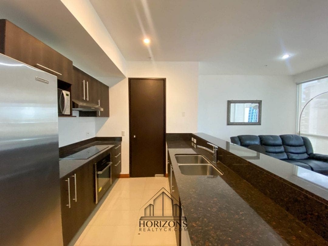 APARTAMENTO AMUEBLADO EN LA SABANA 1 HABITACION NOJ429