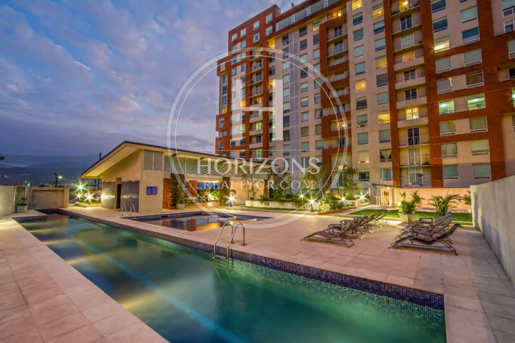 Se Vende Apartamento en Condominio 6-30 La Sabana 3 Habitaciones mas Oficina  Precio Oportunidad NJA461