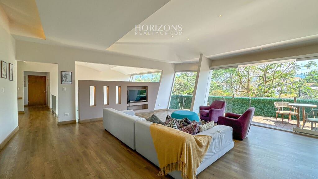 Casa Contemporánea en Condominio Hacienda Gregal Hermosas Vistas NJA780