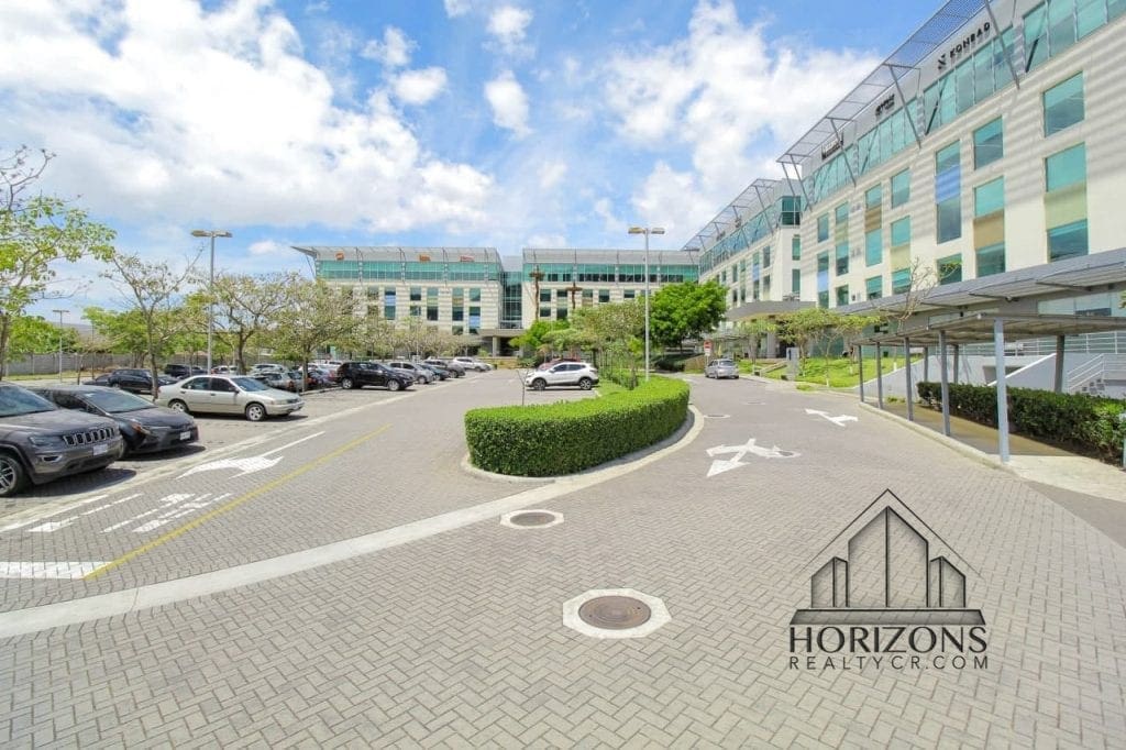 ALQUILER DE OFICINA EN TERRA CAMPUS CONTIGUO A TERRAMALL 58 M² NCD22