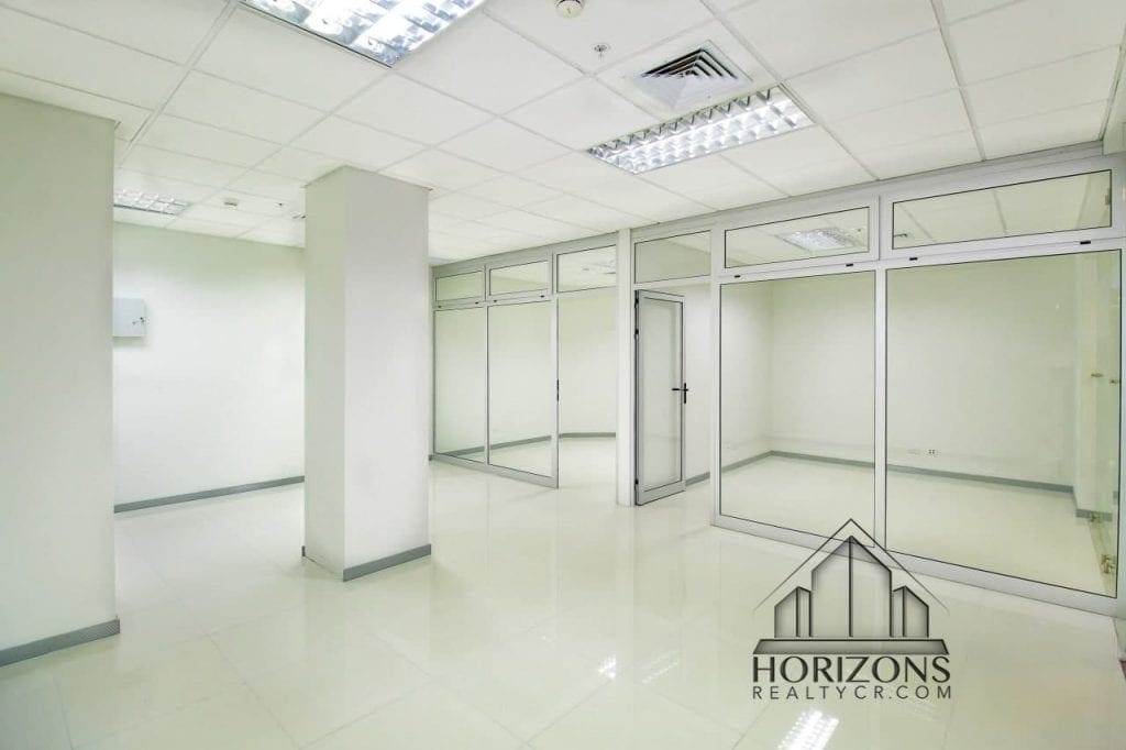 ALQUILER DE OFICINA EN TERRA CAMPUS CONTIGUO A TERRAMALL 58 M² NCD22
