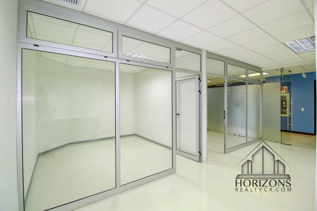 ALQUILER DE OFICINA EN TERRA CAMPUS CONTIGUO A TERRAMALL 58 M² NCD22