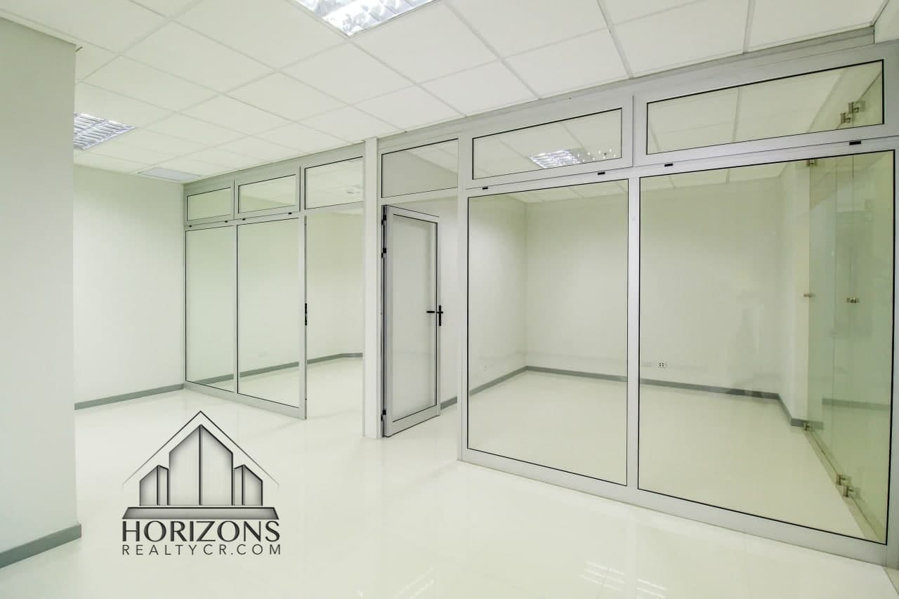 ALQUILER DE OFICINA EN TERRA CAMPUS CONTIGUO A TERRAMALL 58 M² NCD22