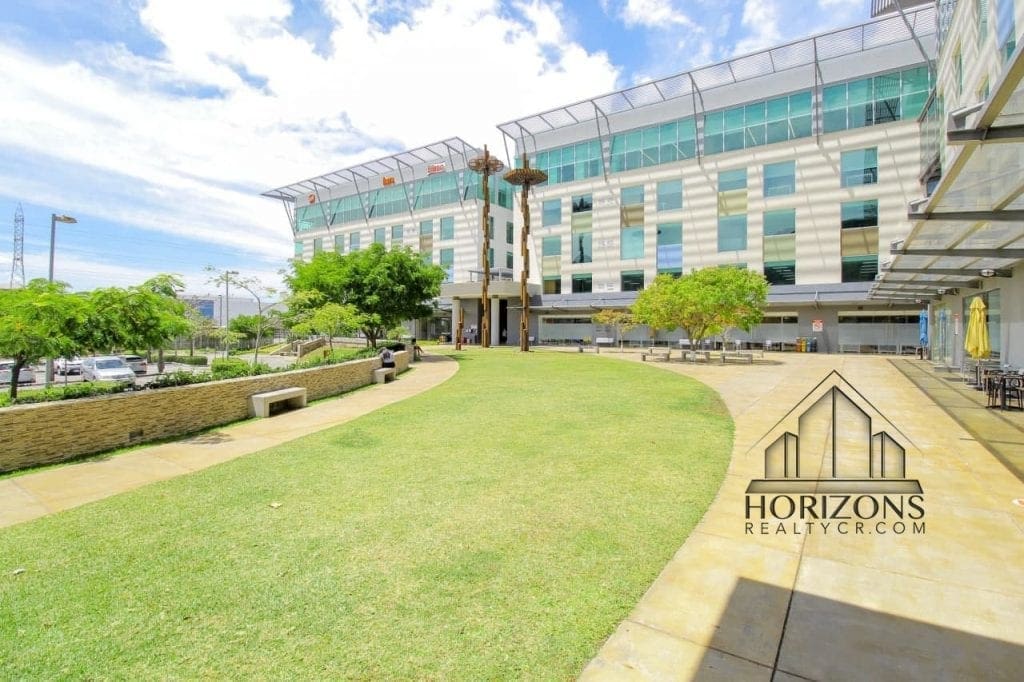 ALQUILER DE OFICINA EN TERRA CAMPUS CONTIGUO A TERRAMALL 58 M² NCD22