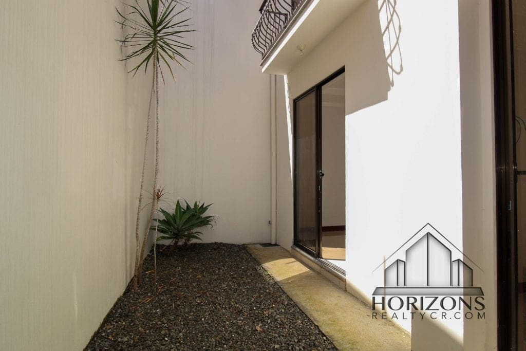 Amplia Casa En Ayarco 3 Habitaciones Terraza Njm24