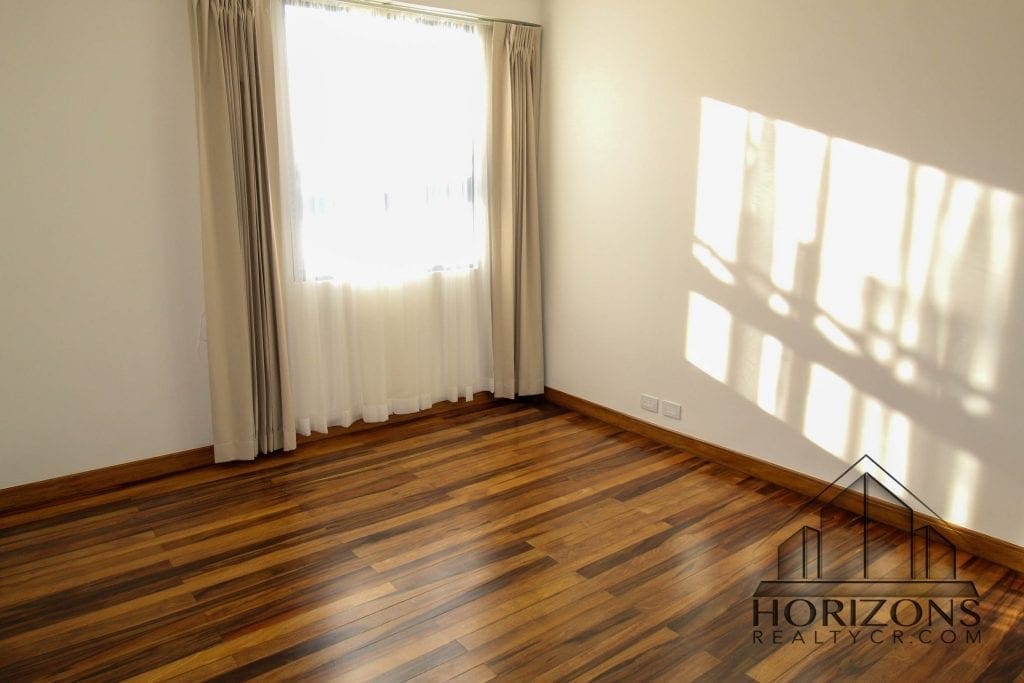 SABANILLA UNA PLANTA 2 DORMITORIOS 2 BAÑOS / PATIO NJM28