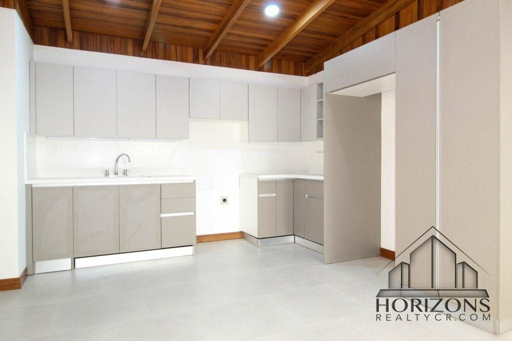 SABANILLA UNA PLANTA 2 DORMITORIOS 2 BAÑOS / PATIO NJM28