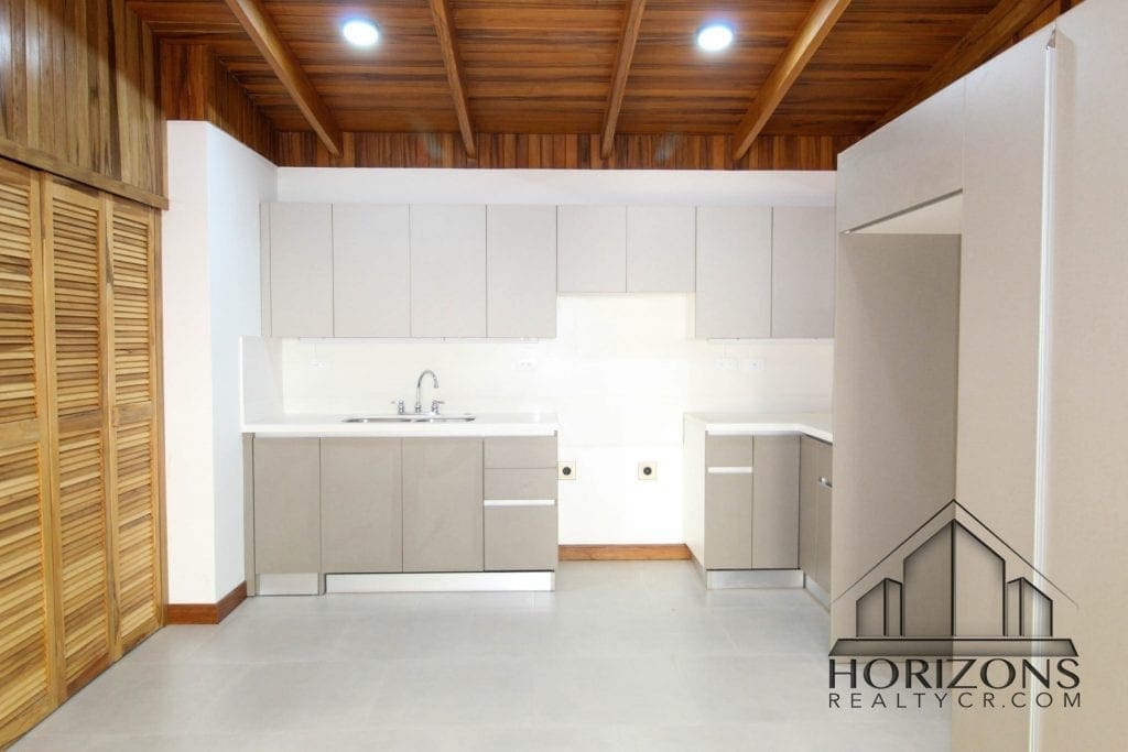 SABANILLA UNA PLANTA 2 DORMITORIOS 2 BAÑOS / PATIO NJM28