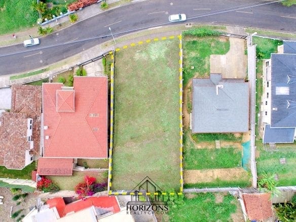 Se Vende Lote 700 M² En Residencial Curridabat San José Nja833