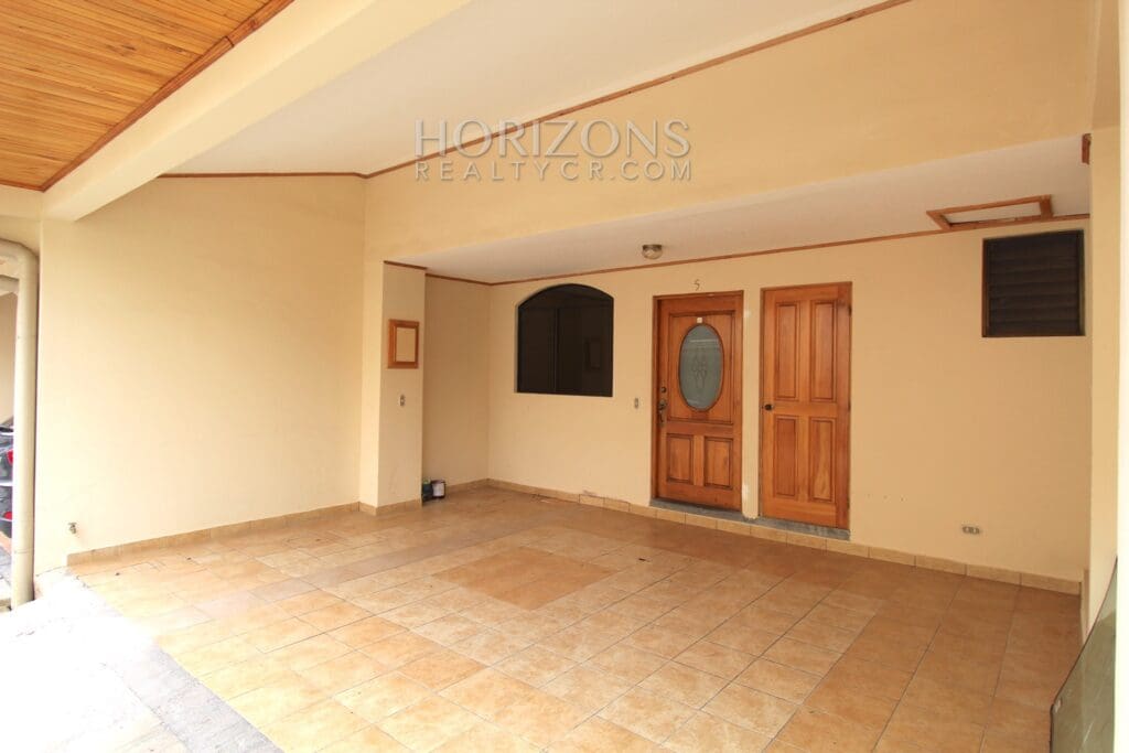 Se Vende Casa en San Pedro en Condominio 4 Habitaciones Vitas a las Montañas NJA692