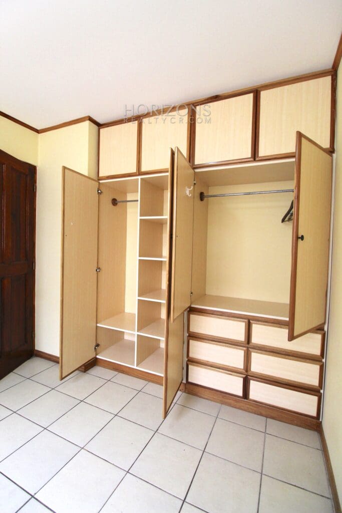 Se Vende Casa en San Pedro en Condominio 4 Habitaciones Vitas a las Montañas NJA692