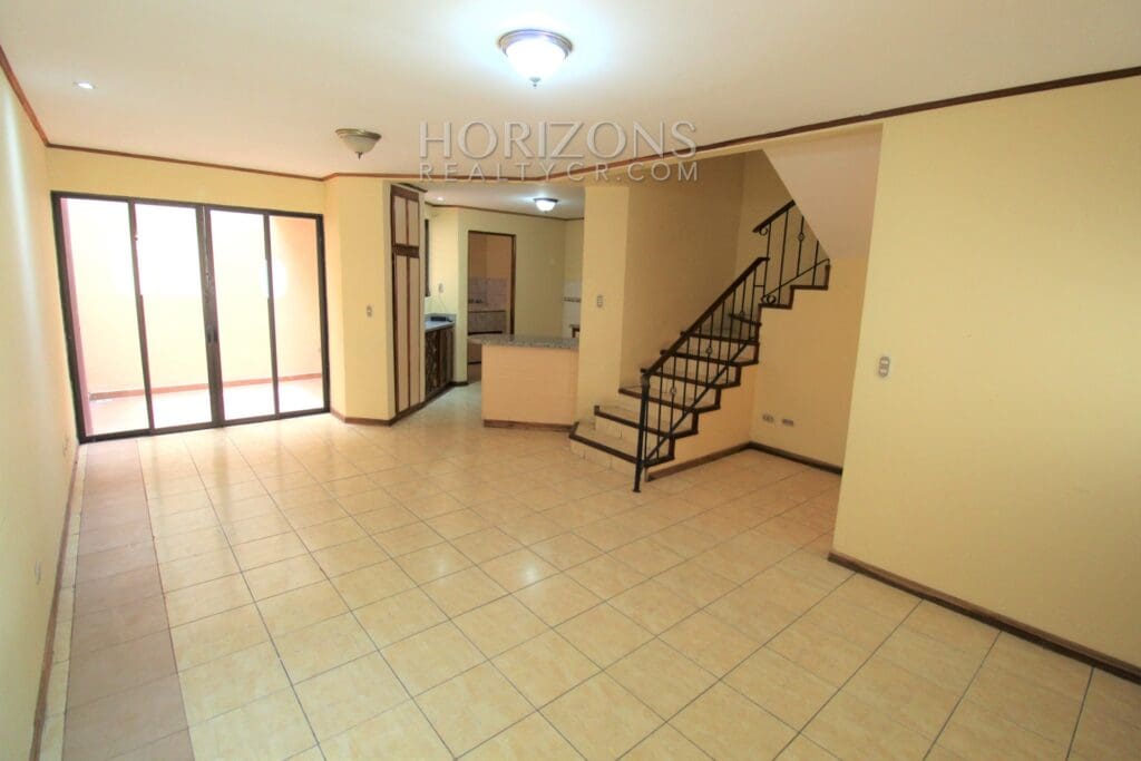Se Vende Casa en San Pedro en Condominio 4 Habitaciones Vitas a las Montañas NJA692