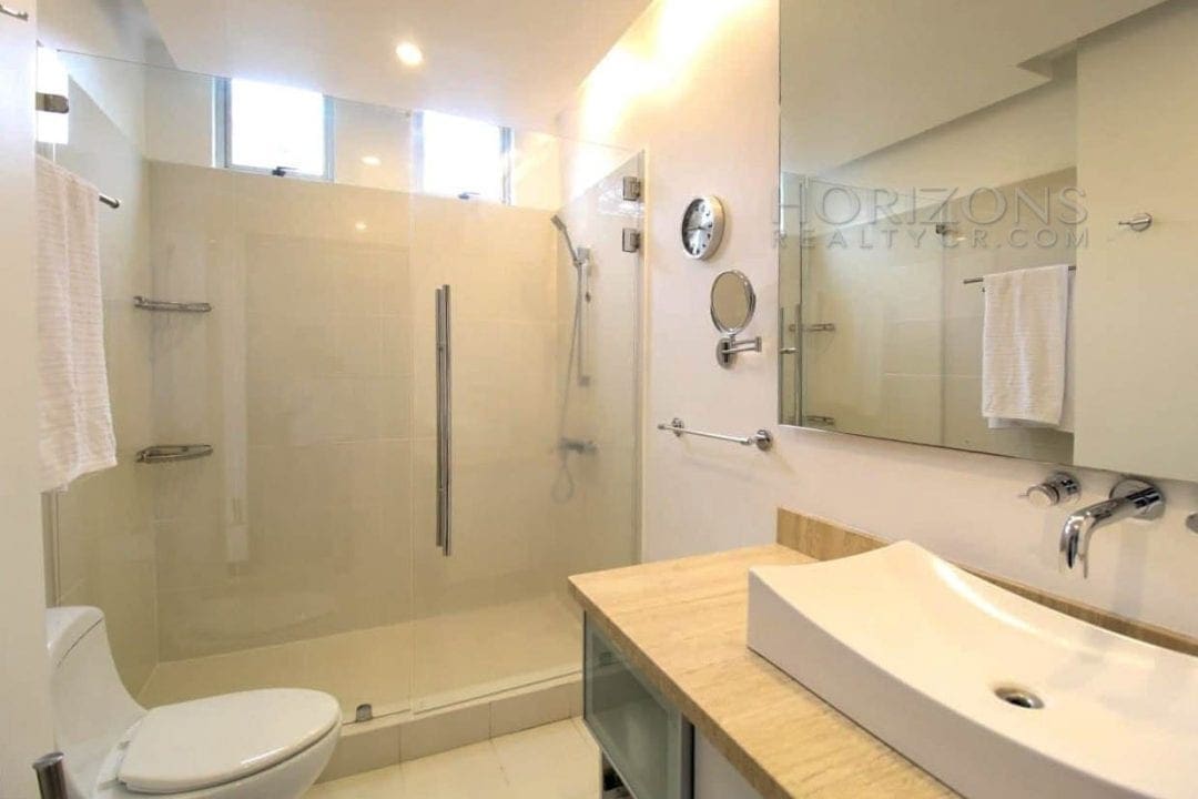 ALQUILER LUJOSO APARTAMENTO CON VISTA AL VALLE SANTA ANA  2 HABITACIONES NJM63