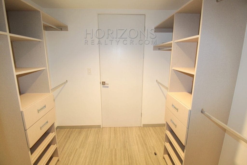 APARTAMENTO EN SAN PEDRO 2 HABITACIONES LINEA BLANCA NOJ575