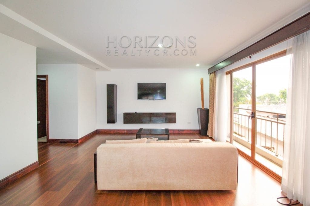 APARTAMENTO AMUEBLADO 3 HABITACIONES + SALA TV NOJ581