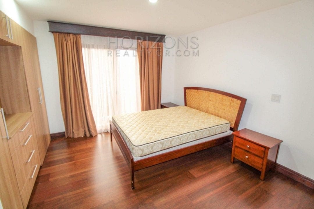 APARTAMENTO AMUEBLADO 3 HABITACIONES + SALA TV NOJ581