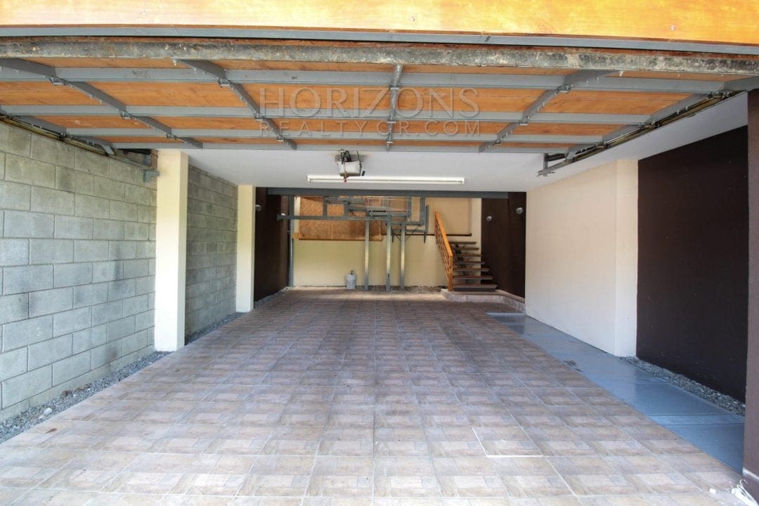 Se Alquila Casa Independiente con Patio en Curridabat 3 Habitaciones + Sala tv noj584