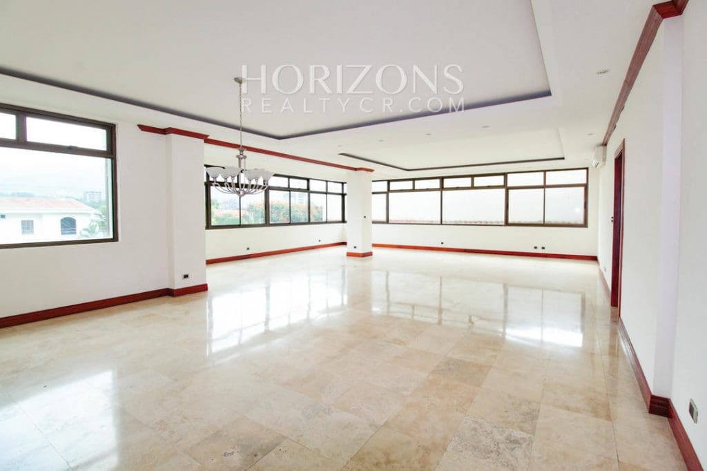 Alquiler Amplio Apartamento 300M2 Habitables 3 Habitaciones En Condominio Escazu Njv21