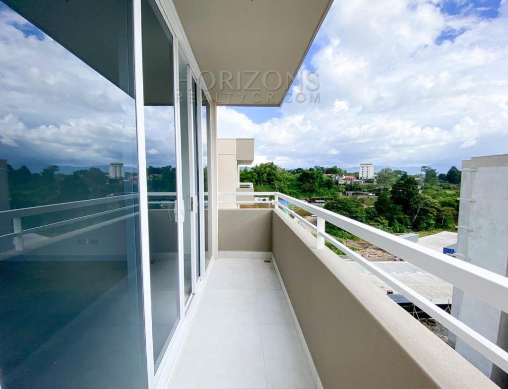 SE ALQUILA APARTAMENTO EN MONTE ALTO PISO 7 CURRIDABAT 3 HABITACIONES 2 PARQUEOS Y HERMOSAS VISTA nja933