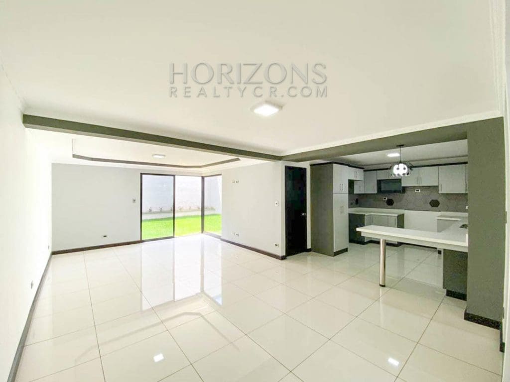 CASA PARA ESTRENAR CONCEPCION TRES RIOS 3 HABITACIONES / PATIO noj614