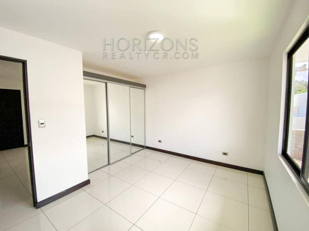 CASA PARA ESTRENAR CONCEPCION TRES RIOS 3 HABITACIONES / PATIO noj614
