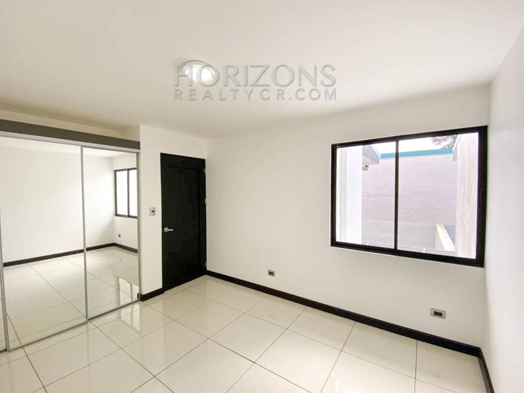 CASA PARA ESTRENAR CONCEPCION TRES RIOS 3 HABITACIONES / PATIO noj614