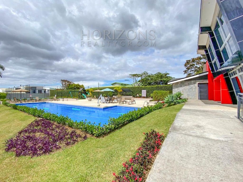 Se Vende Lote 166M2 En Condominio Terrralta Nja1221