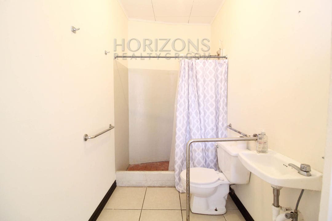 ALQUILER CASA USO DE OFICINA SAN PEDRO 7 APOSENTOS noj639