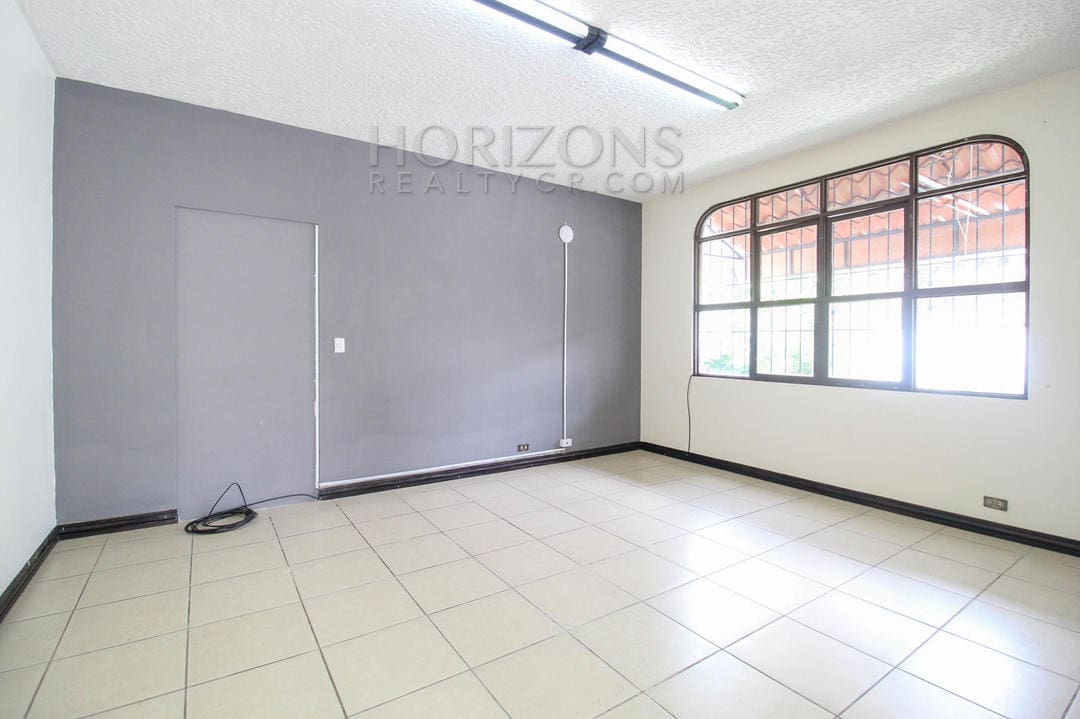 ALQUILER CASA USO DE OFICINA SAN PEDRO 7 APOSENTOS noj639