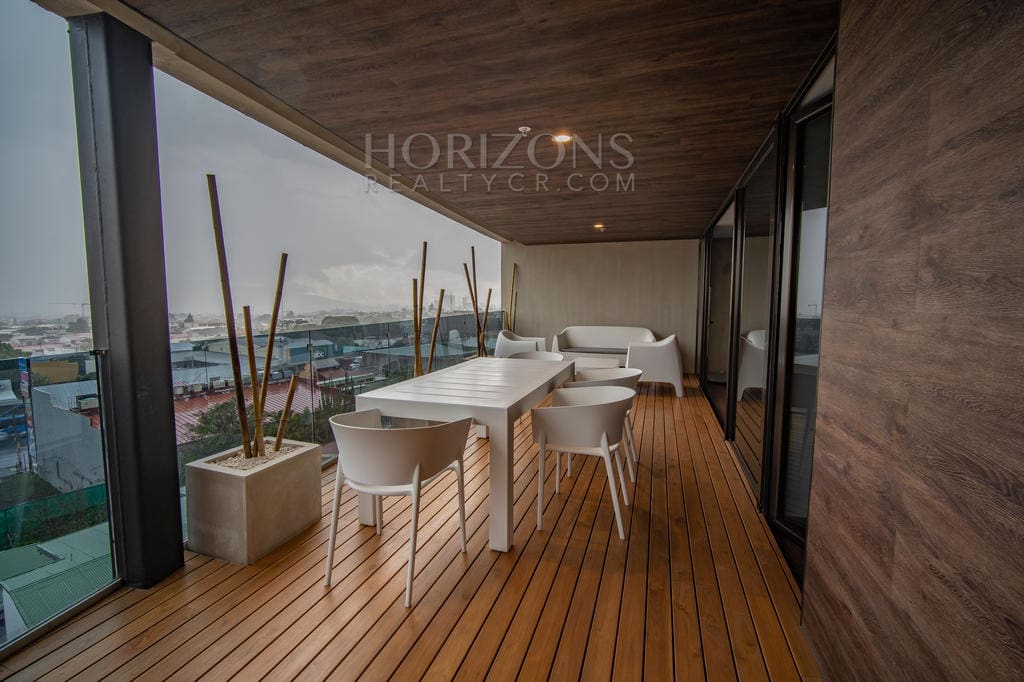 ¡En Venta! Impresionante Apartamento en Piso 19 Con Vistas Panorámicas y acabados de lujo nja1104
