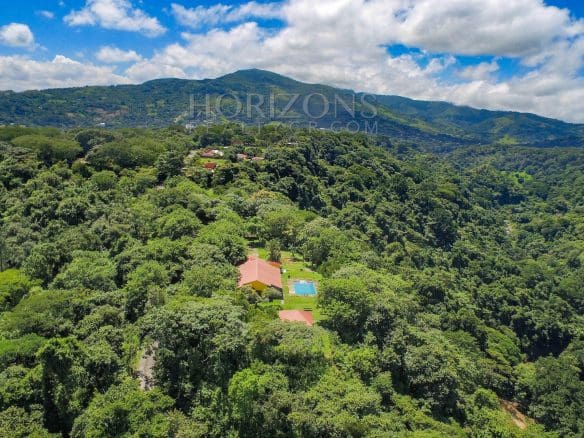 Venta De Quinta En Ciudad Colon 3760M2 Con Hermosa Vista Nja938