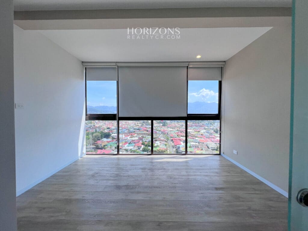 ¡En Venta! Impresionante Apartamento en Piso 19 Con Vistas Panorámicas y acabados de lujo nja1104