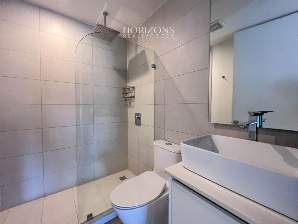 ¡En Venta! Impresionante Apartamento en Piso 19 Con Vistas Panorámicas y acabados de lujo nja1104