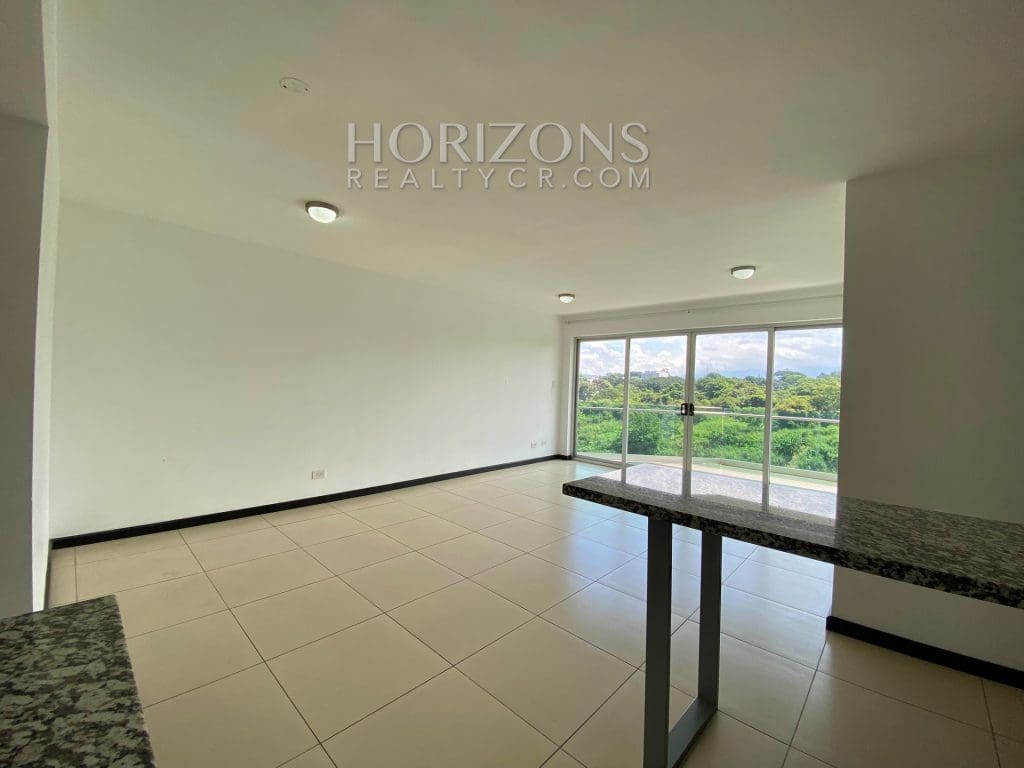 Se Alquila Apartamento en Torre Paradisus, Rohrmoser 3 Habitaciones y Vista a la Naturaleza nja950