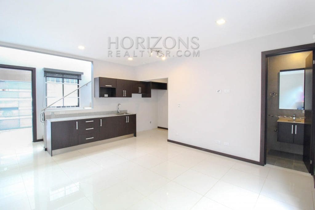 Se Alquila Casa En Curridabat 2 Habitaciones, Plaza del Sol  noj654
